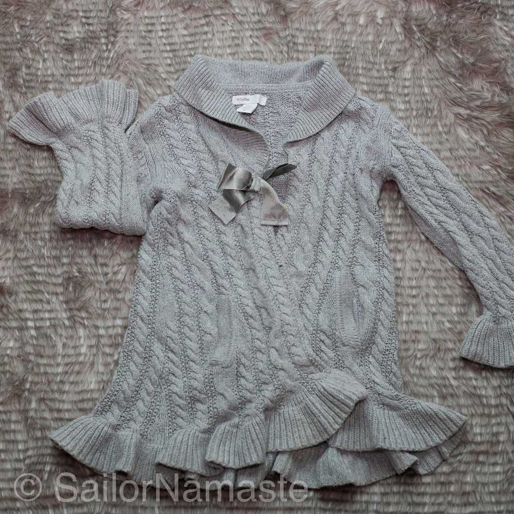 Baby Gap Toddler Long Cable Knit Sweater W/Pockets